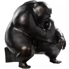 The author's bronze sculpture "Thinker"